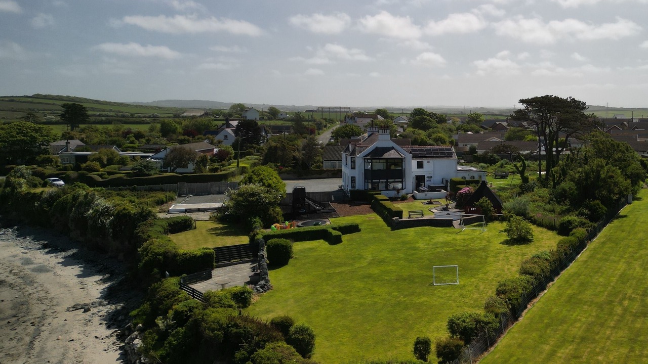 Photo of Outdoor in Holyhead