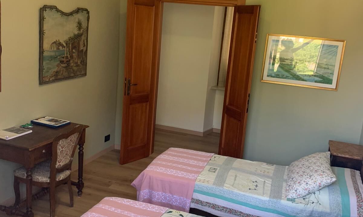 Photo of Bedroom in Lessolo