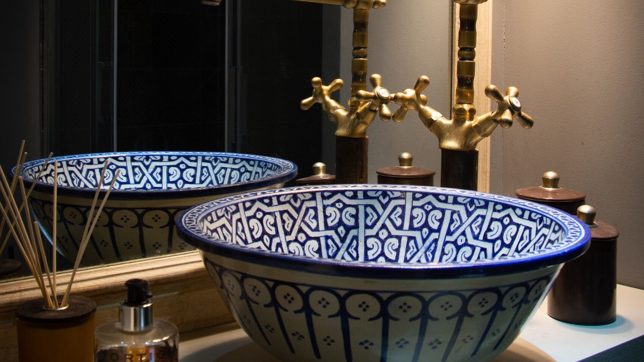 Photo of Bathroom in Roman Quarter