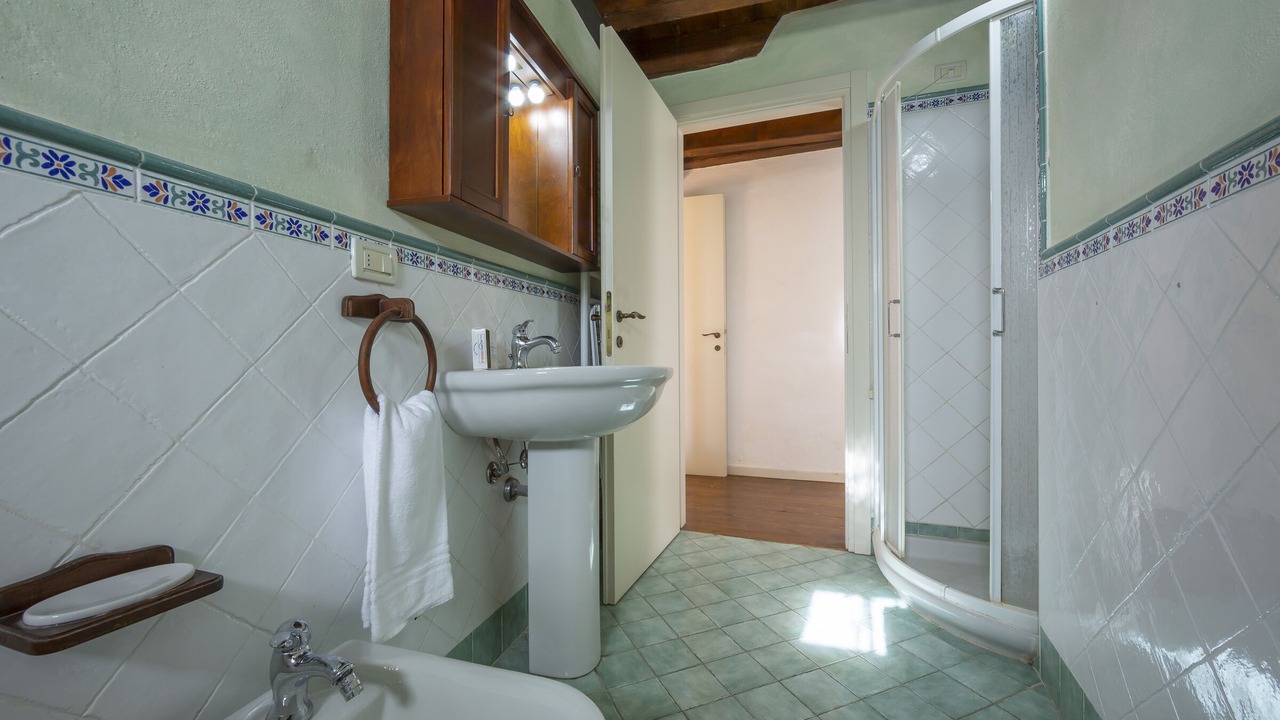 Photo of Bathroom in Liano-Formaga