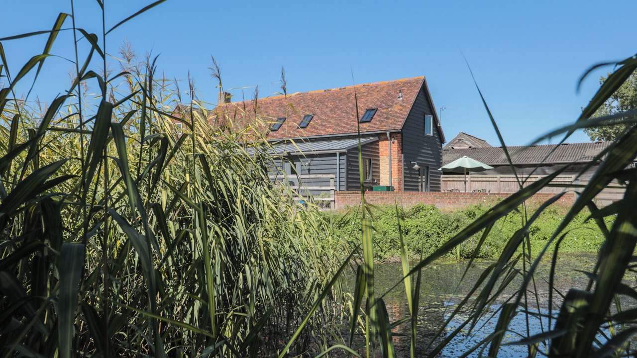 Photo of Outdoor in South Leigh