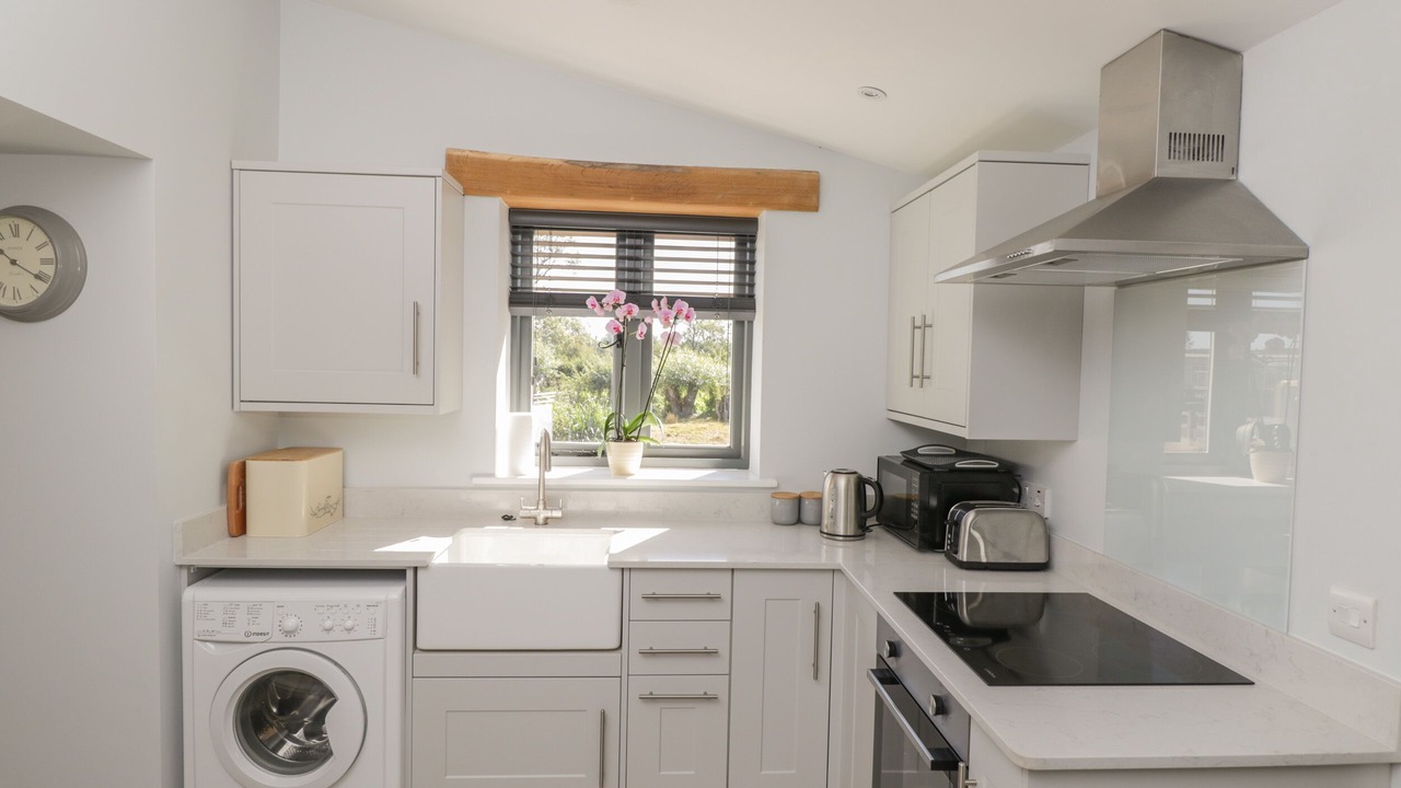 Photo of Kitchen in South Leigh
