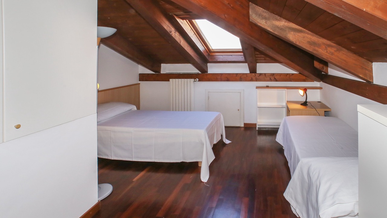 Photo of Bedroom in Colico Piano