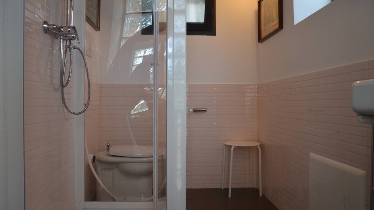 Photo of Bathroom in Mondello