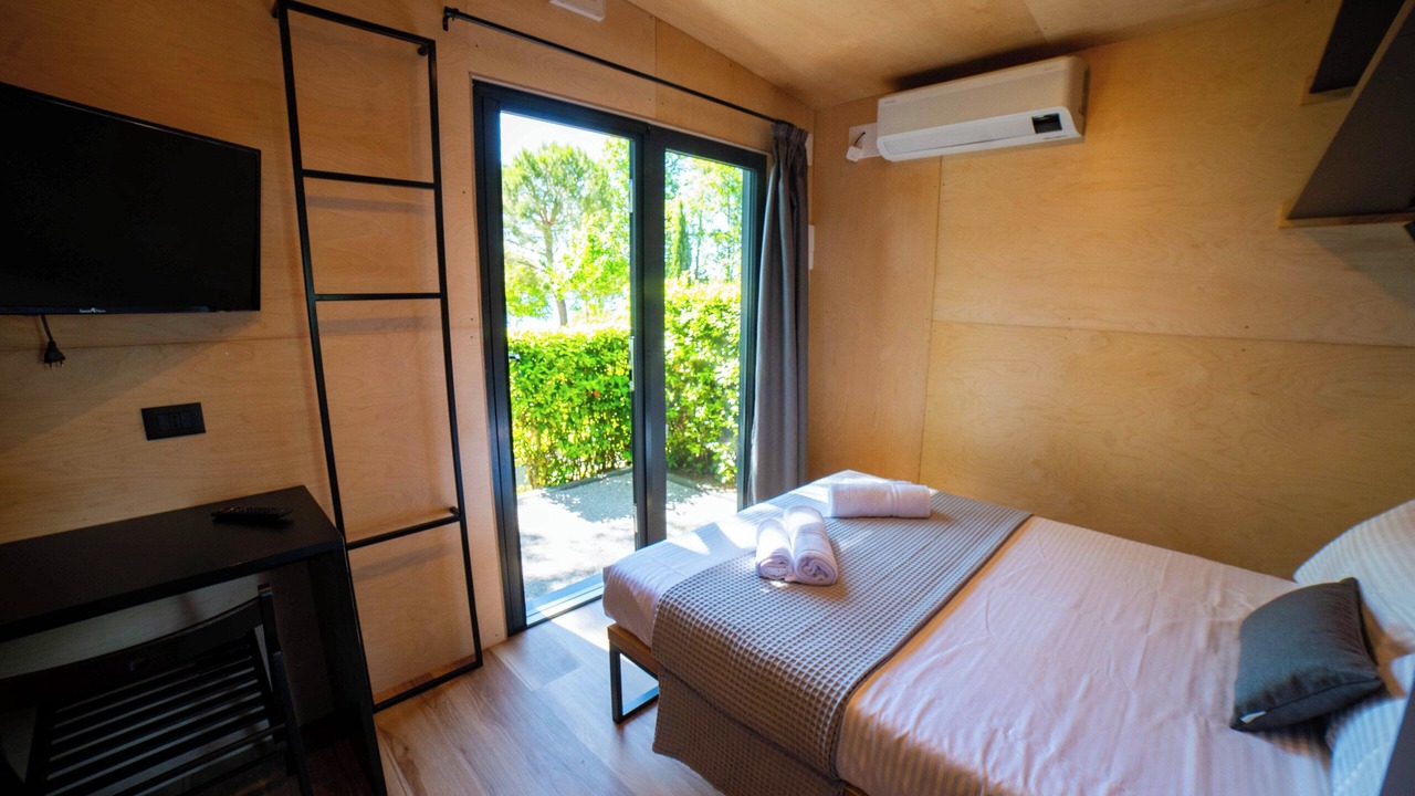 Photo of Bedroom in San Felice del Benaco