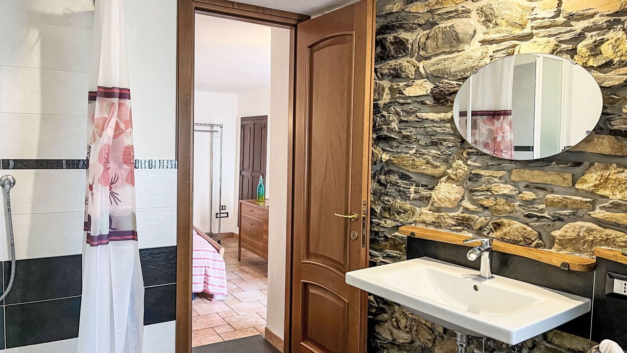 Photo of Bathroom in Valloria