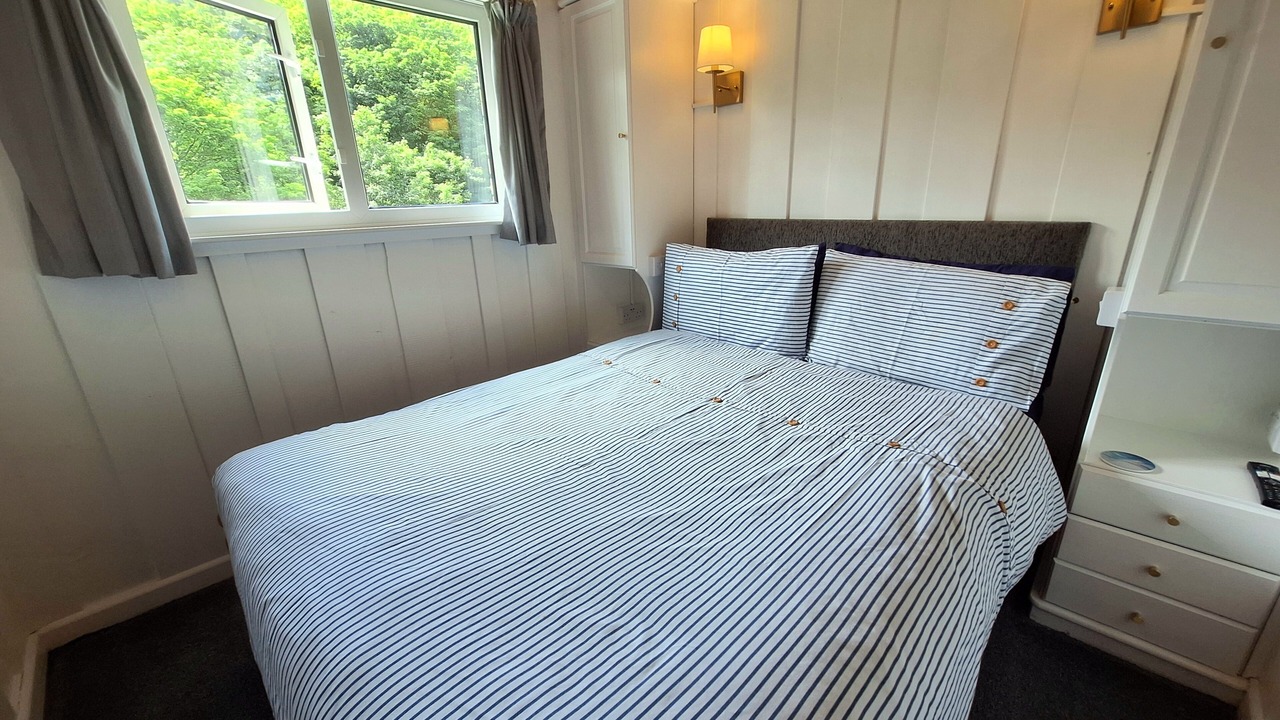 Photo of Bedroom in Saint Gennys