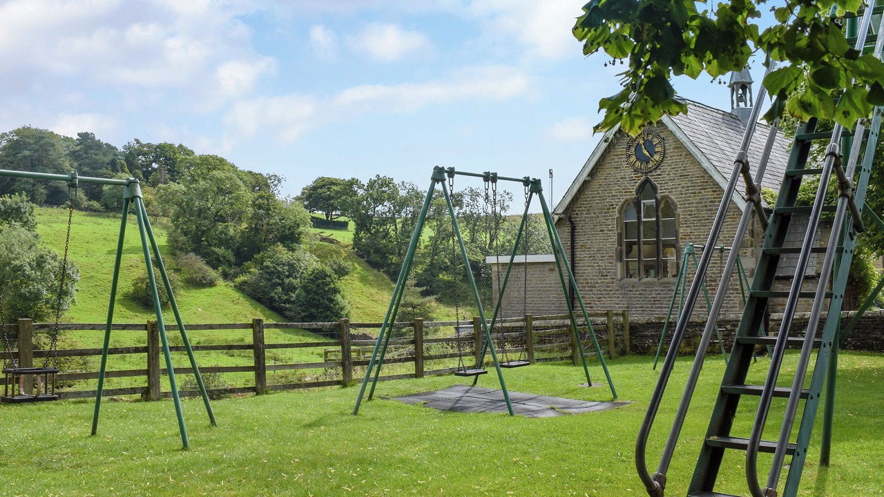 Photo of Others in Hebden