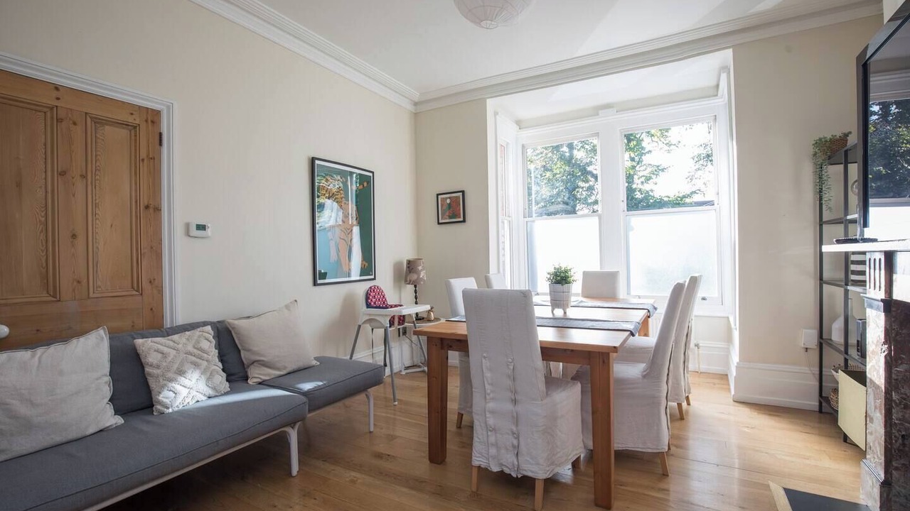 Photo of Livingroom in Windsor