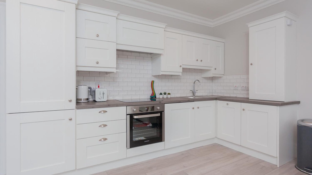 Photo of Kitchen in Queens Quarter