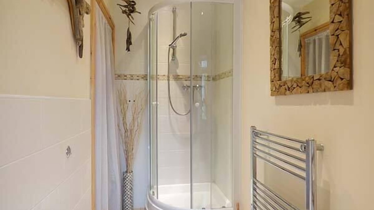 Photo of Bathroom in Gorran Haven