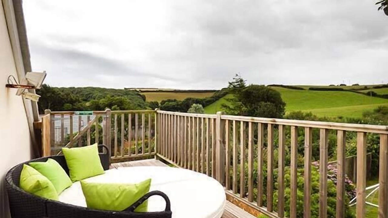 Photo of Patio Balcony in Gorran Haven