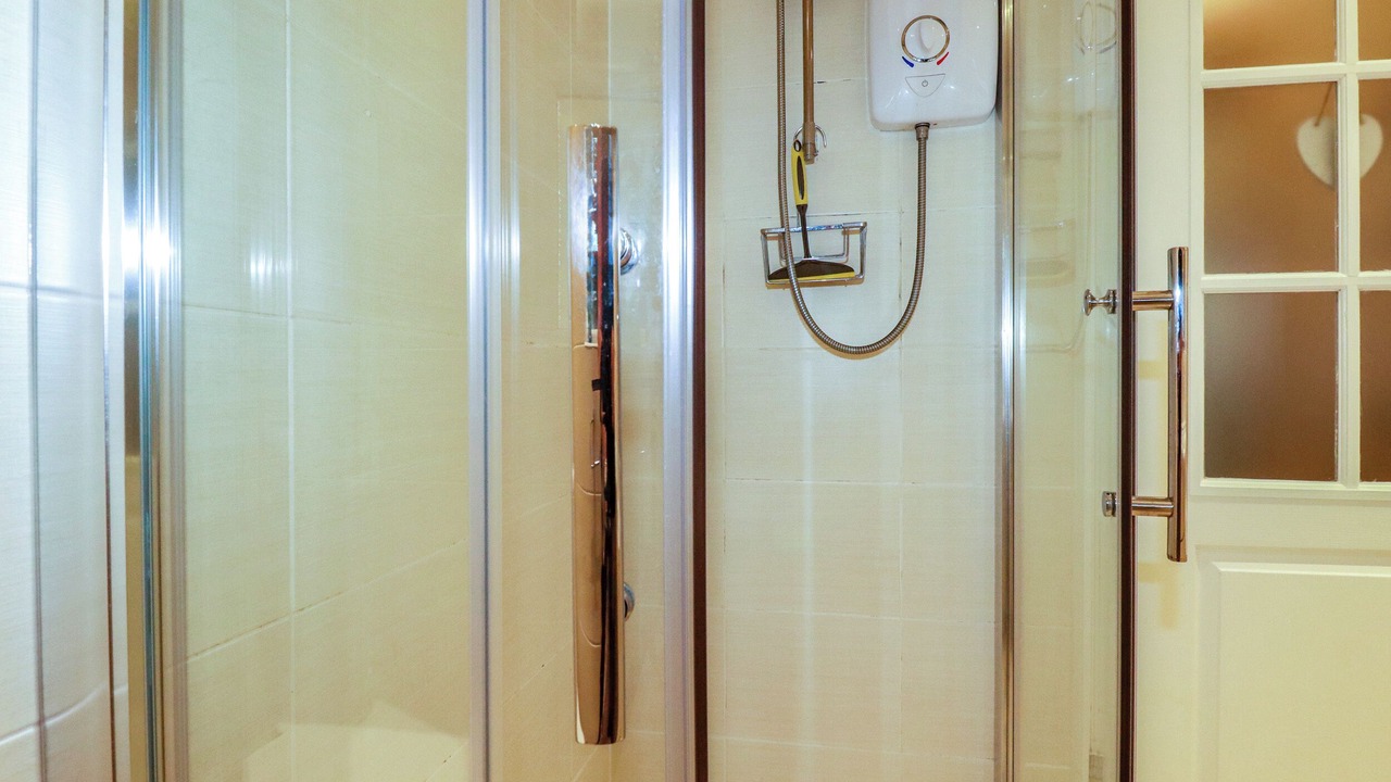 Photo of Bathroom in Gorran Haven