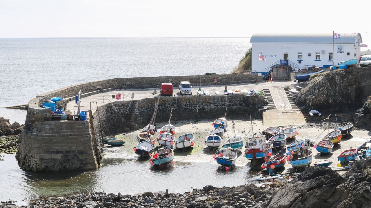 Photo of Others in Coverack