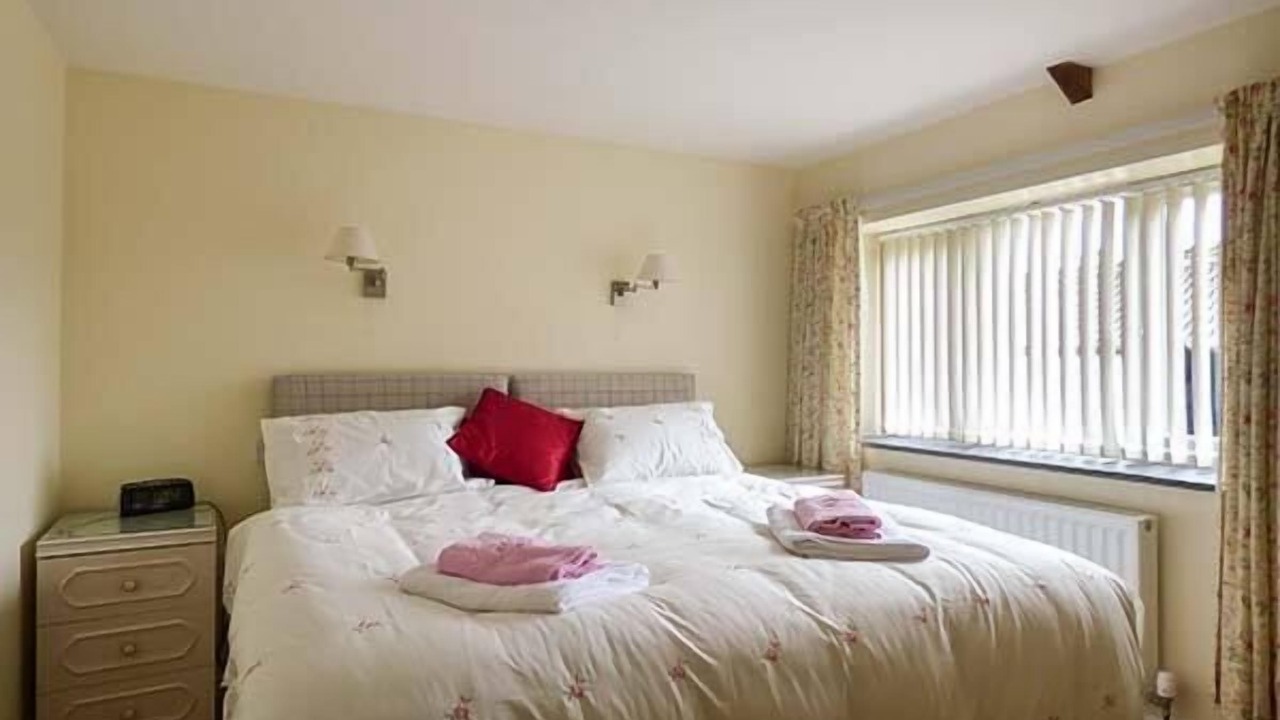 Photo of Bedroom in Brazzacott
