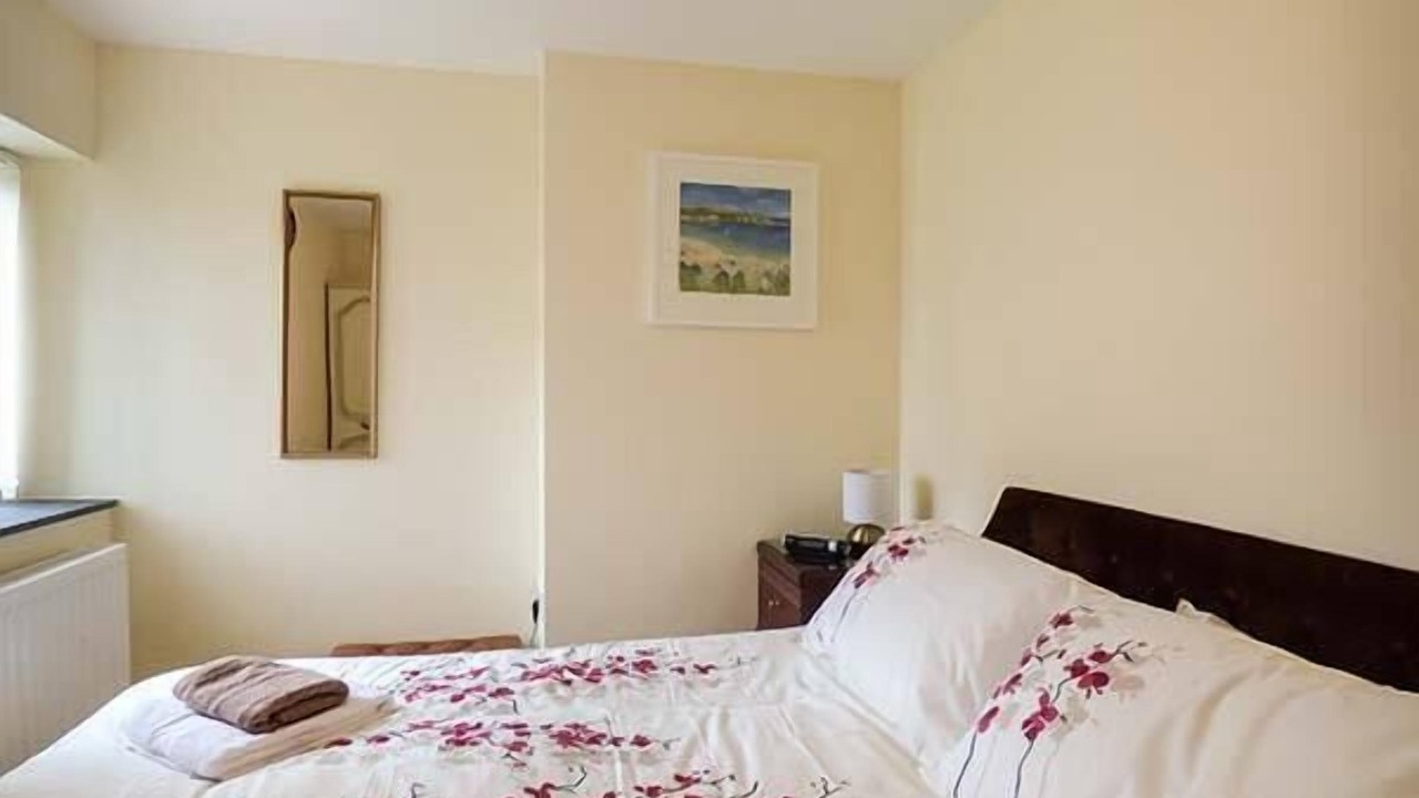 Photo of Bedroom in Brazzacott