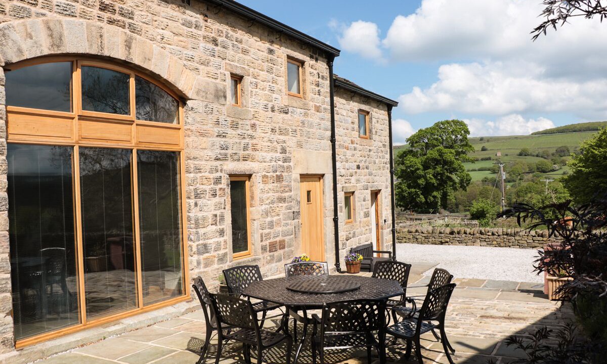 Photo of Outdoor in Midhopestones