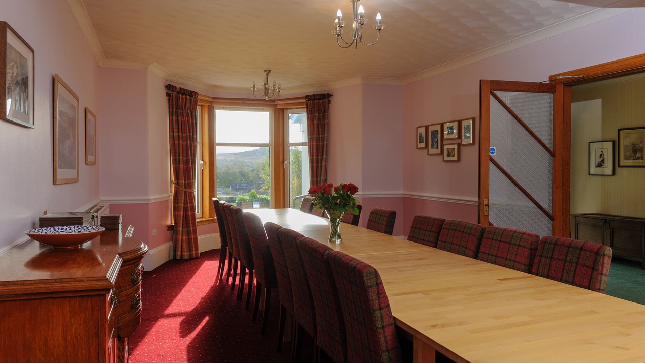 Photo of Others in Newtonmore