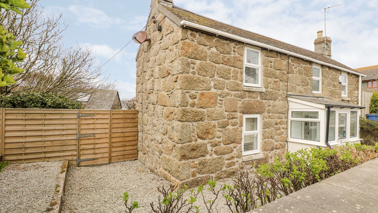 Photo of Outdoor in Sennen