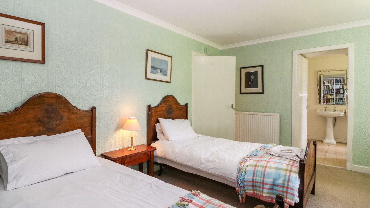 Photo of Bedroom in Kirriemuir