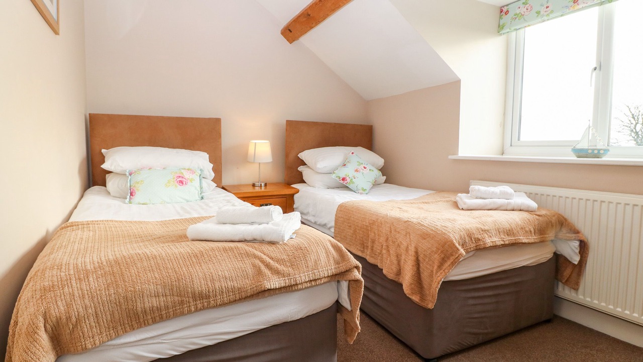Photo of Bedroom in Llanfaethlu