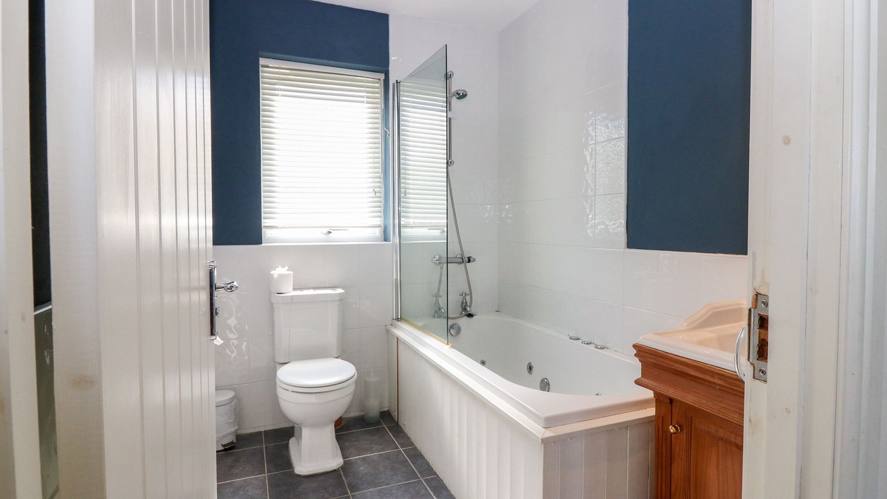 Photo of Bathroom in Gruline