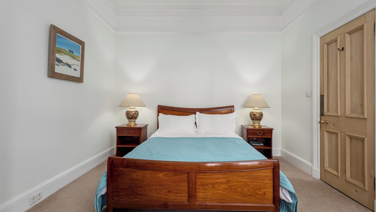 Photo of Bedroom in Marchmont