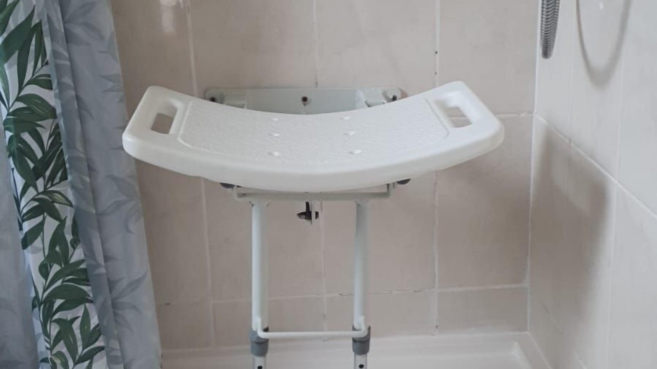 Photo of Bathroom in West Laroch