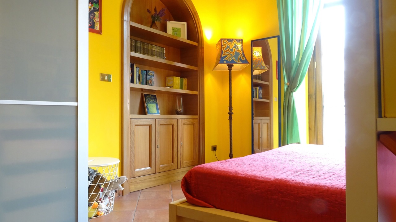 Photo of Bedroom in Naples City Centre