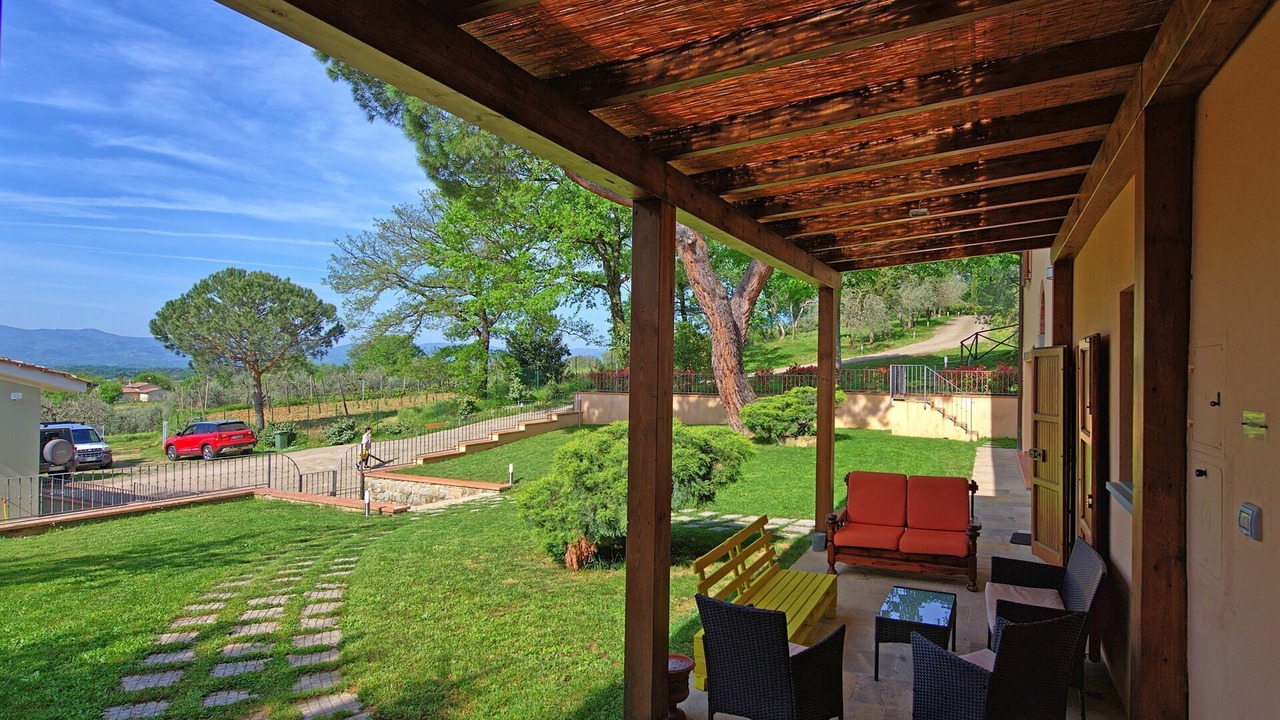 Photo of Patio Balcony in Loro Ciuffenna