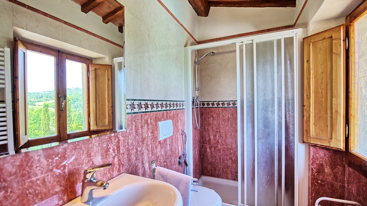 Photo of Bathroom in Sant'Andrea in Percussina