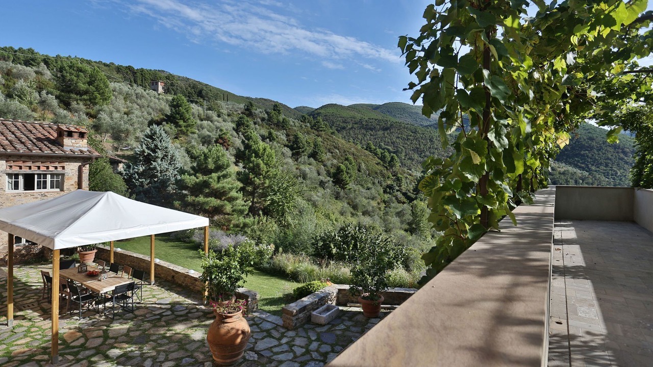 Photo of Patio Balcony in Vorno