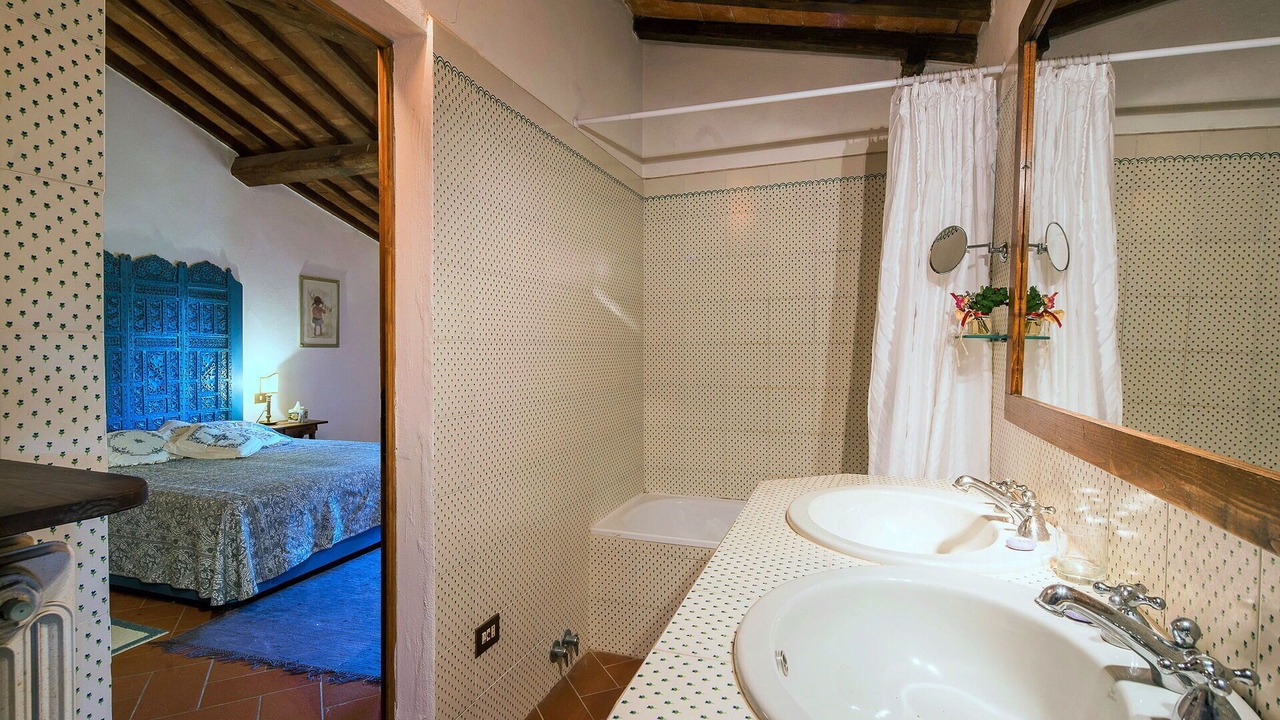 Photo of Bathroom in Volpaia