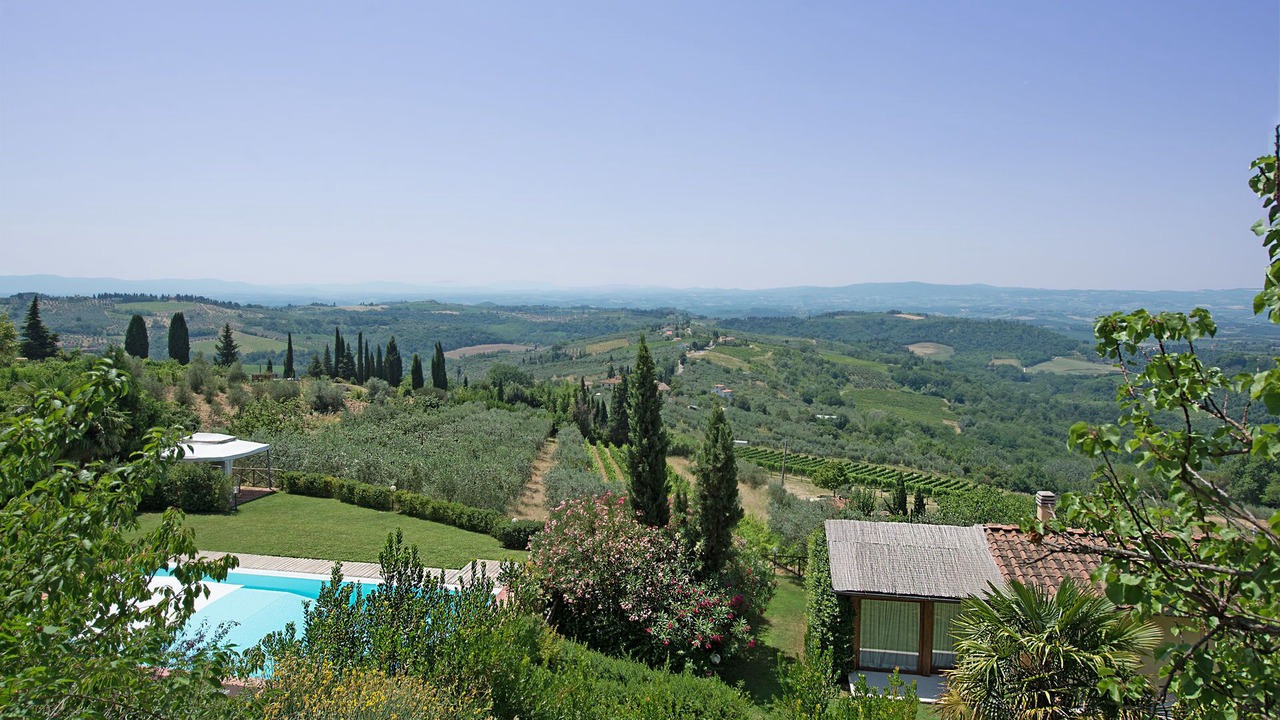 Photo of Others in Magliano
