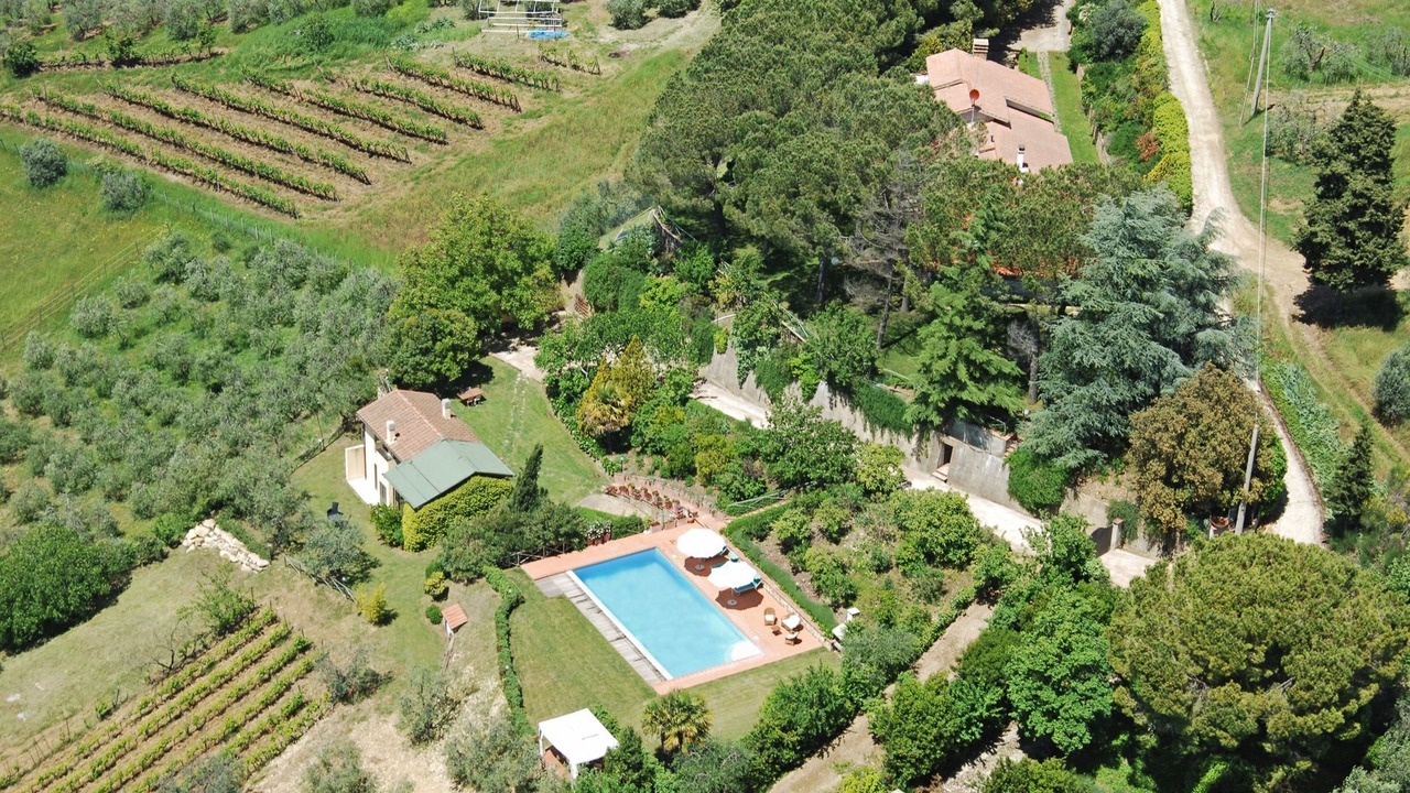 Photo of Others in Magliano