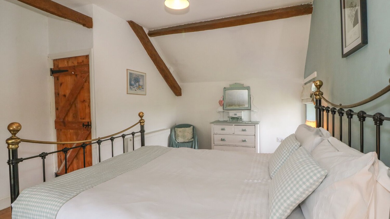 Photo of Bedroom in Holyhead
