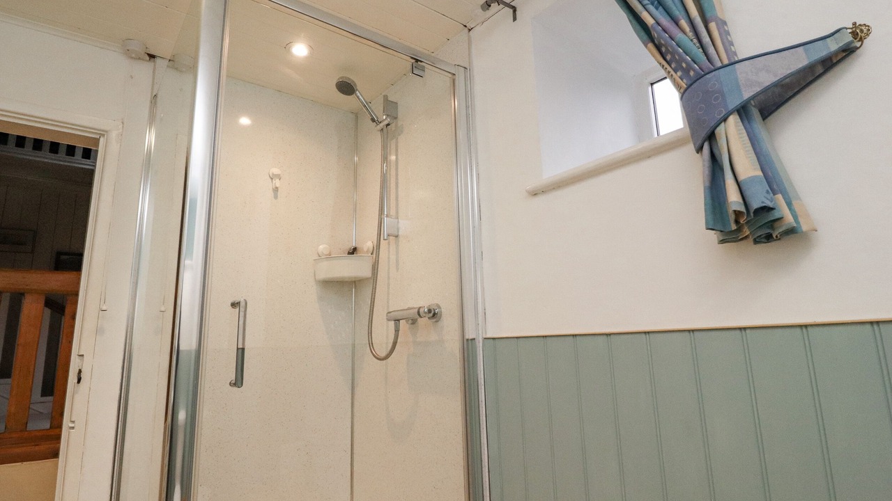 Photo of Bathroom in Stainforth