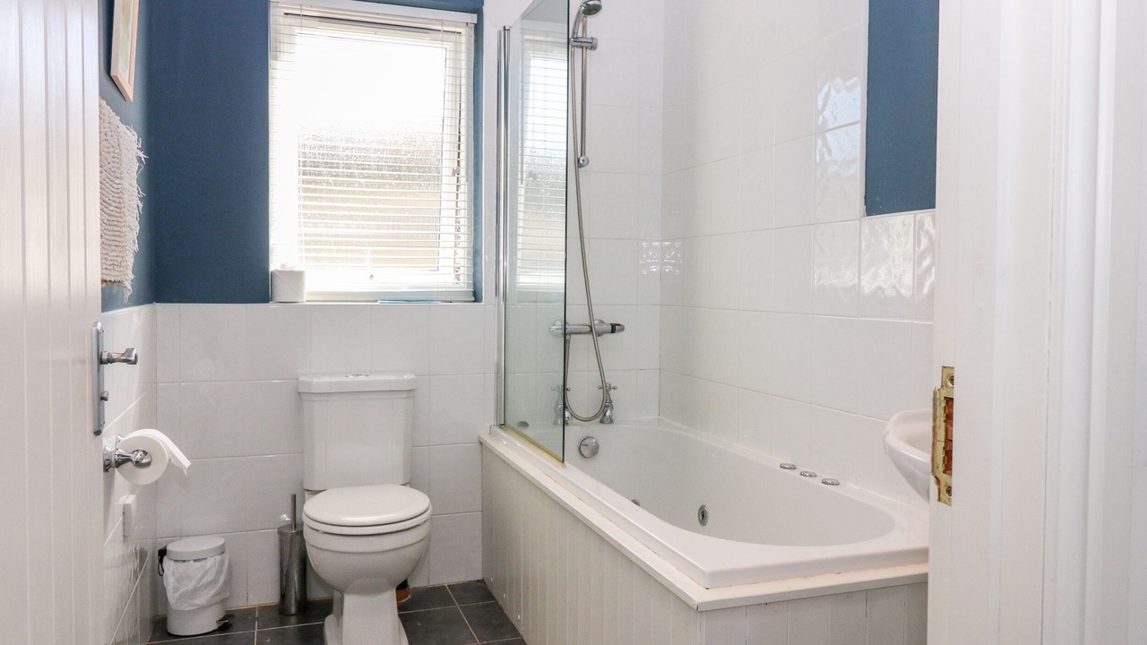 Photo of Bathroom in Gruline