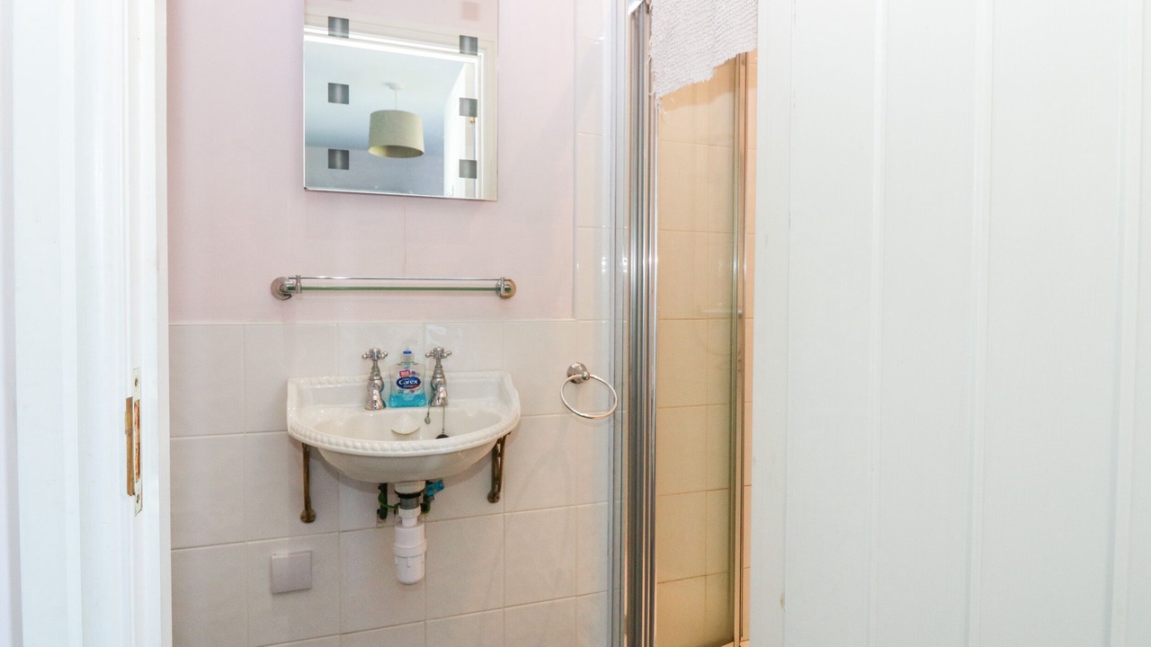 Photo of Bathroom in Gruline