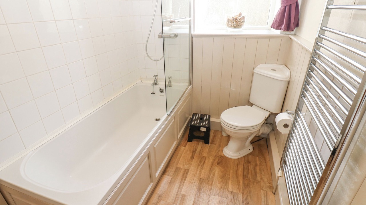 Photo of Bathroom in Starbotton