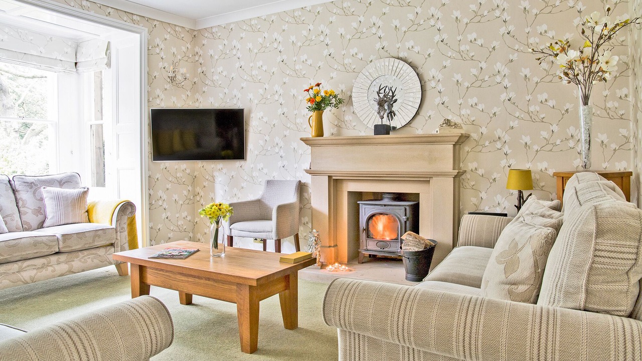 Photo of Livingroom in Matlock