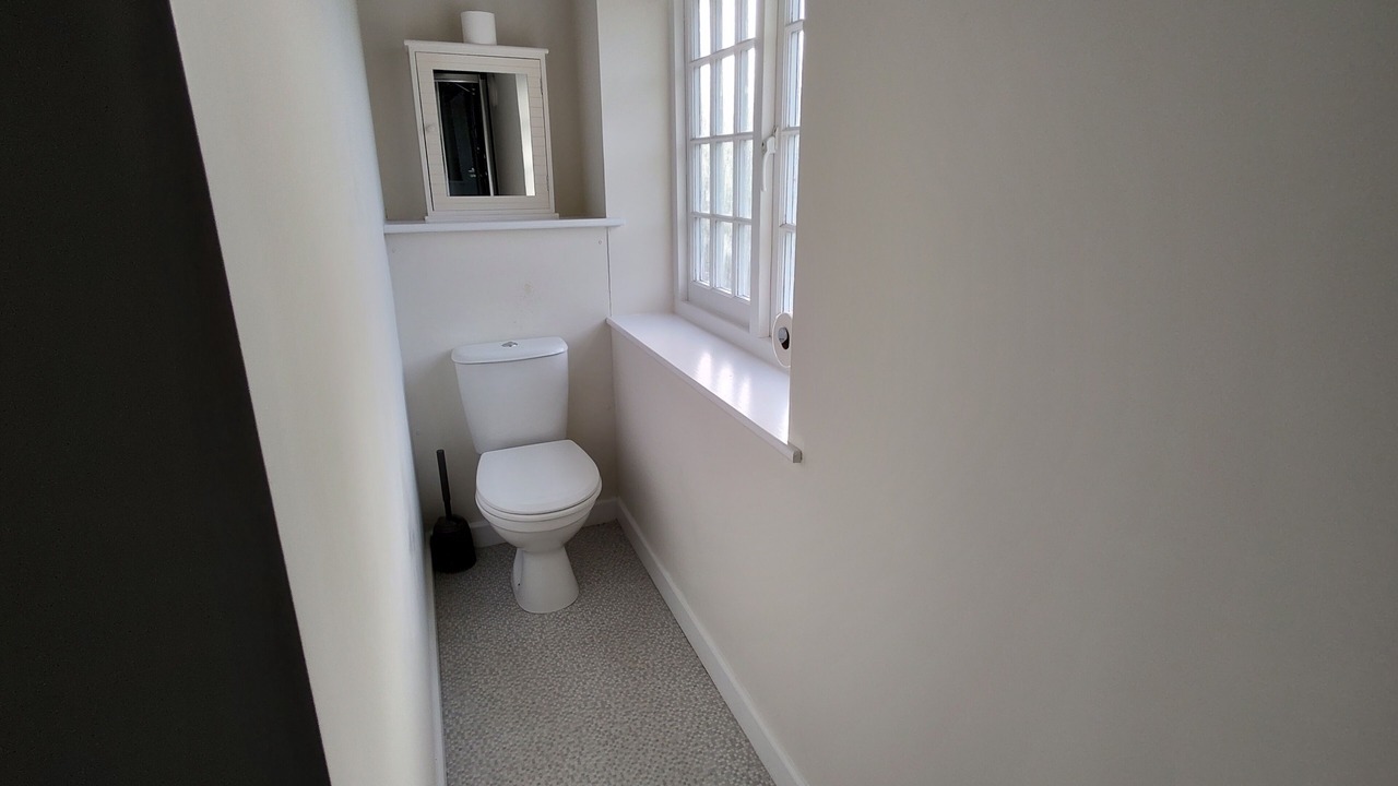Photo of Bathroom in Upper Dicker