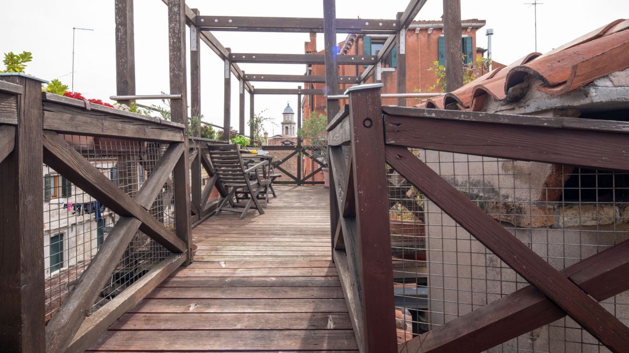 Photo of Patio Balcony in Dorsoduro