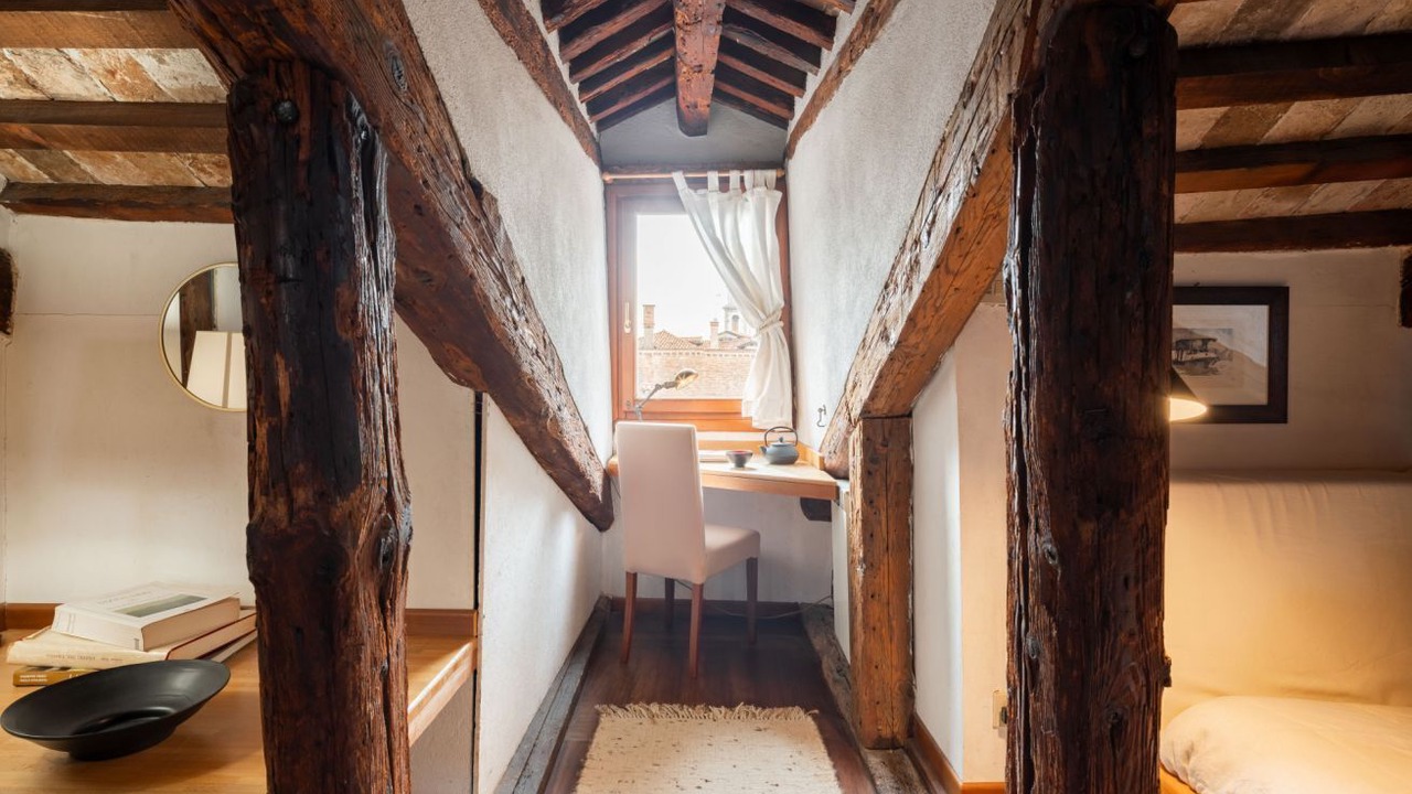 Photo of Bedroom in Dorsoduro