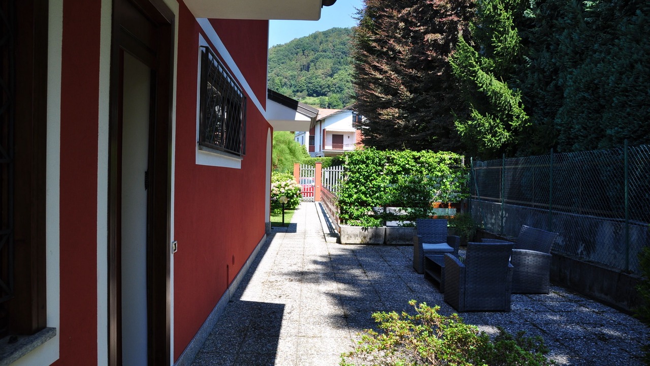 Photo of Others in Armeno