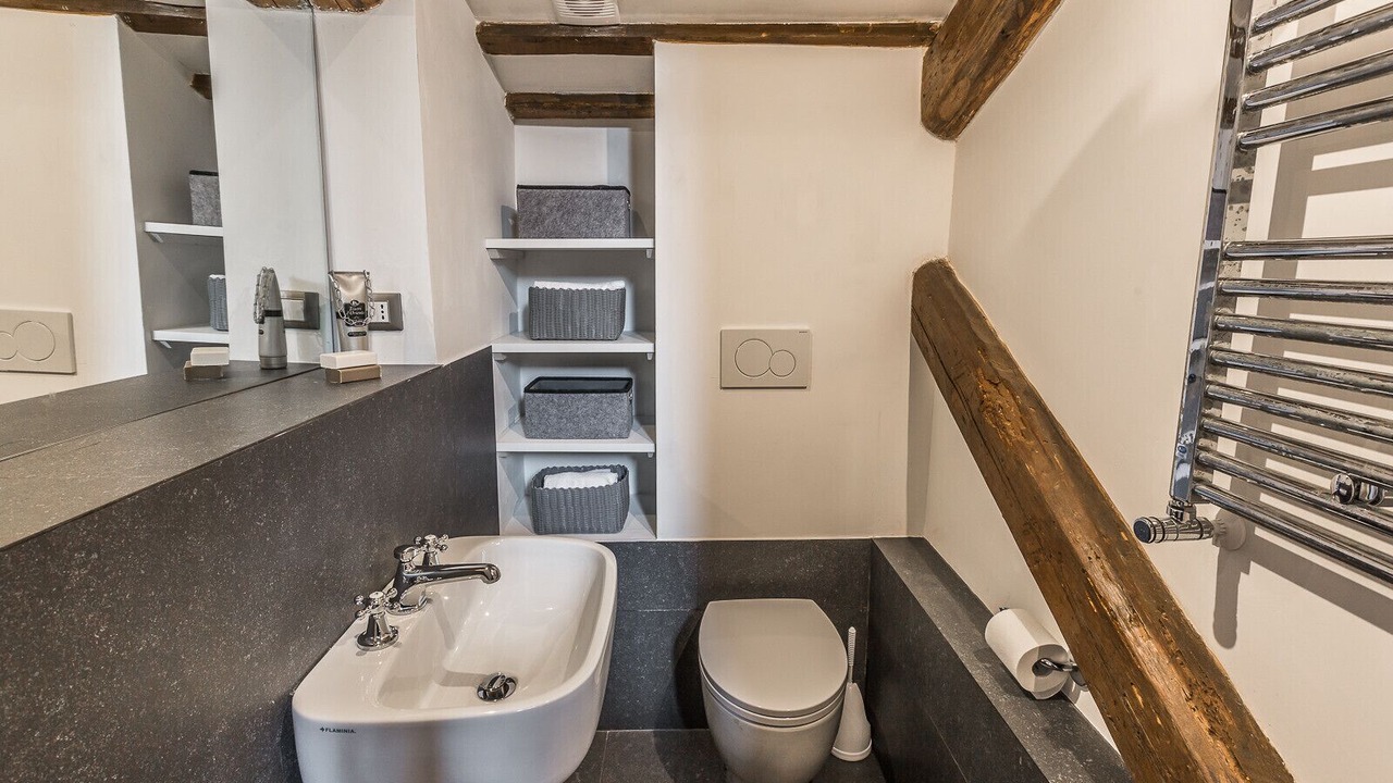 Photo of Bathroom in Castello