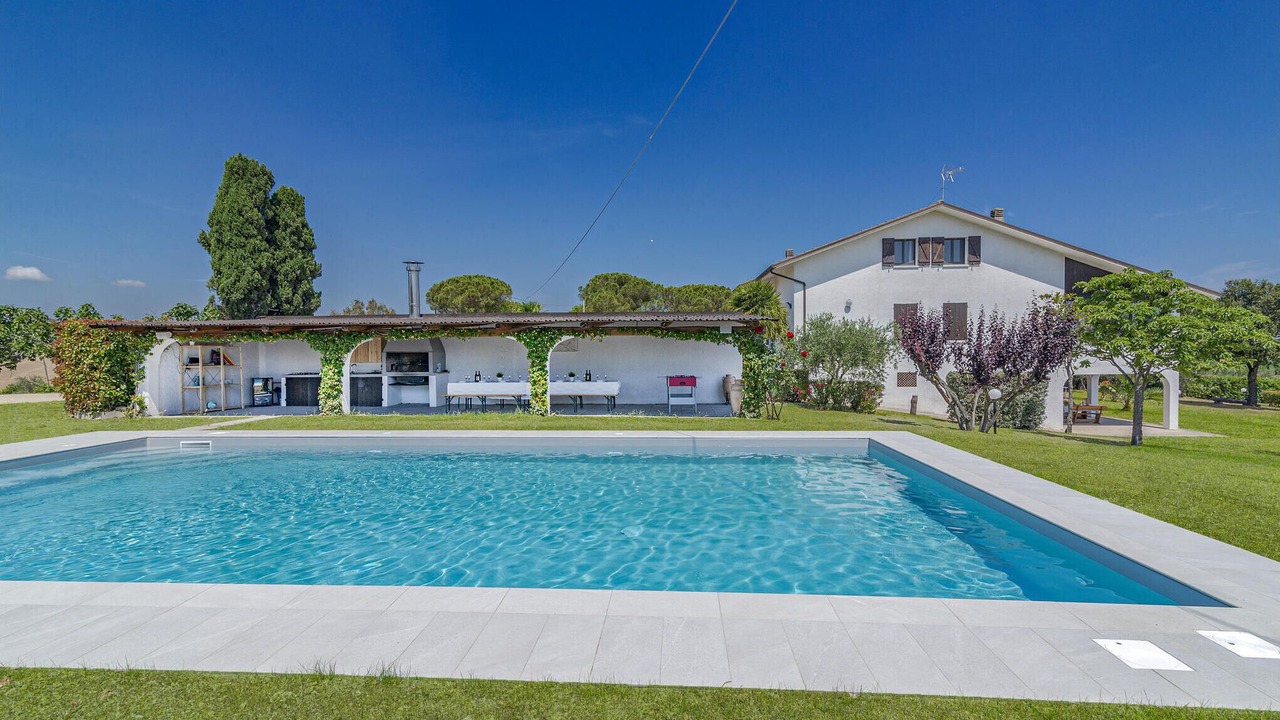 Photo of Outdoor in San Costanzo