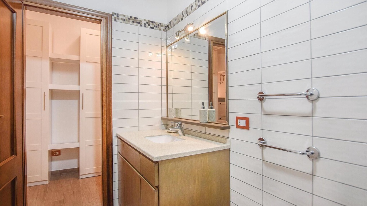 Photo of Bathroom in Torre dei Corsari