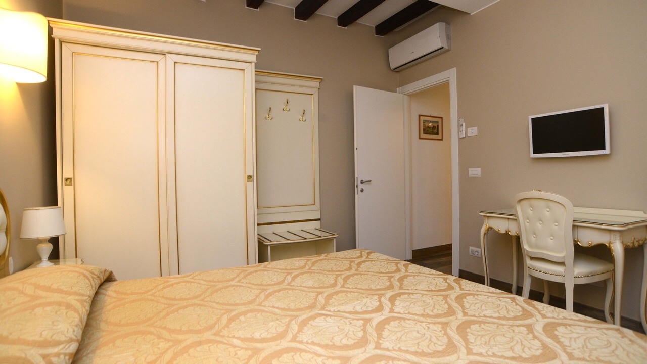 Photo of Bedroom in Castello