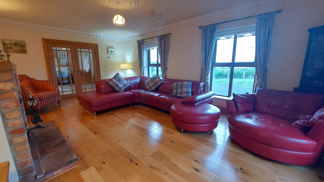 Photo of Livingroom in Loughbrickland